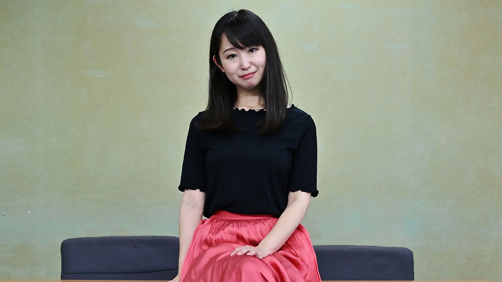Japanese Women Are Protesting Required High Heels in the Workplace