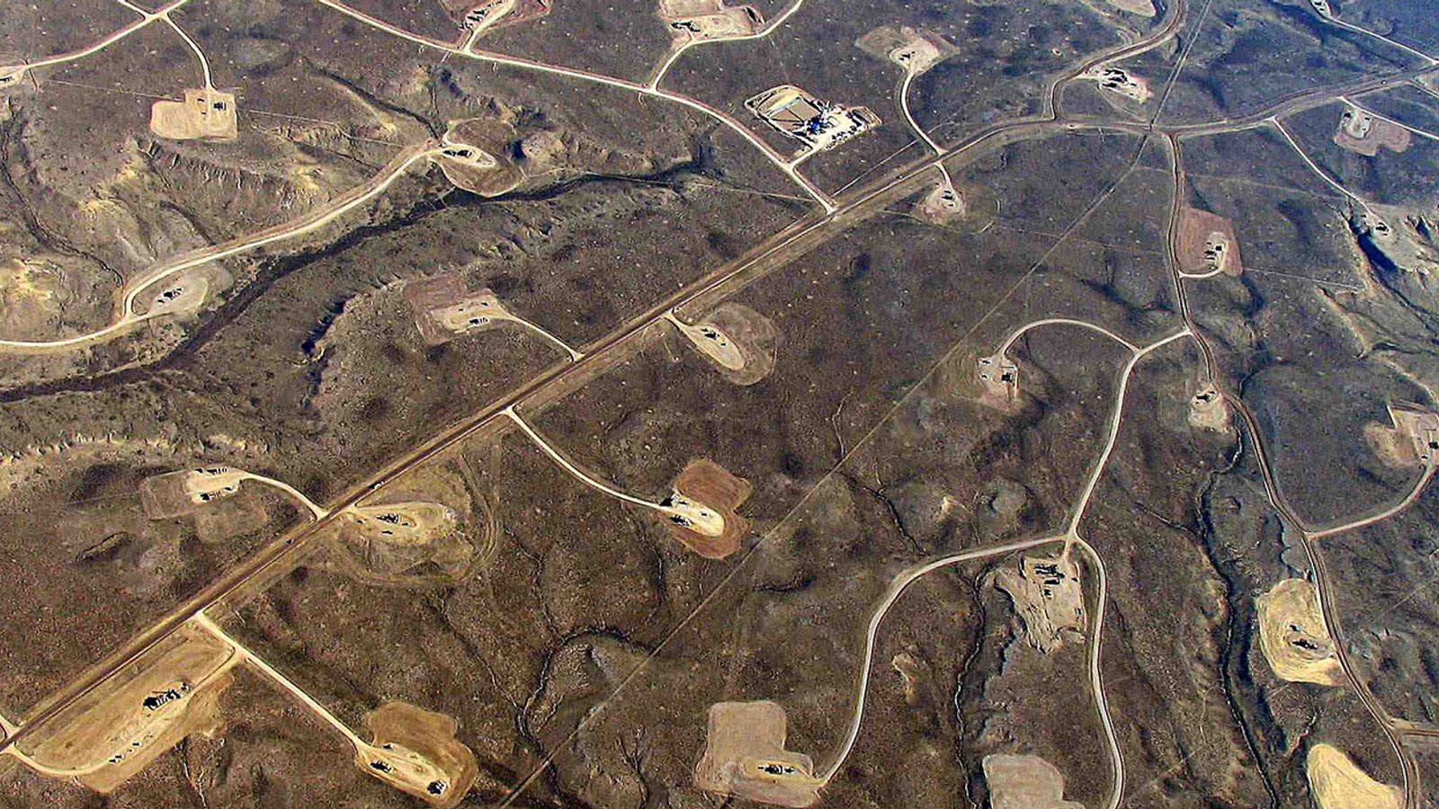 Living on the Frontlines of Fracking: Residents in Lancashire Explain ...