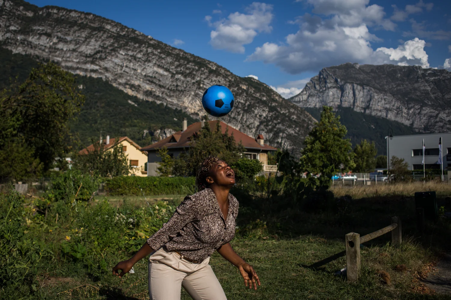 Carole Mengue is originally from Cameroon and now lives in Grenoble, France with her two-year-old son.
