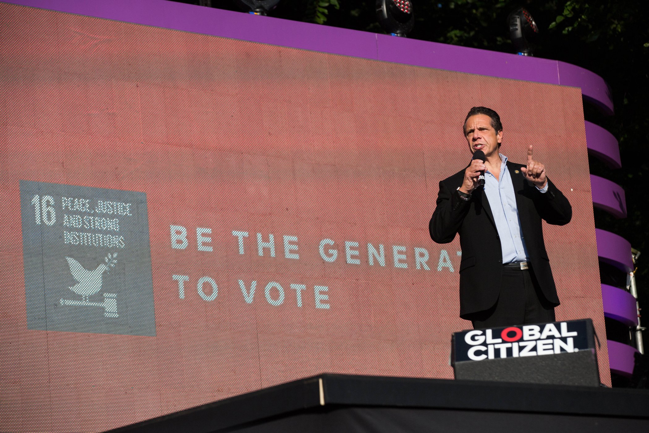 El gobernador Andrew Cuomo habla en el Global Citizen Festival en Central Park el 29 de septiembre de 2018.