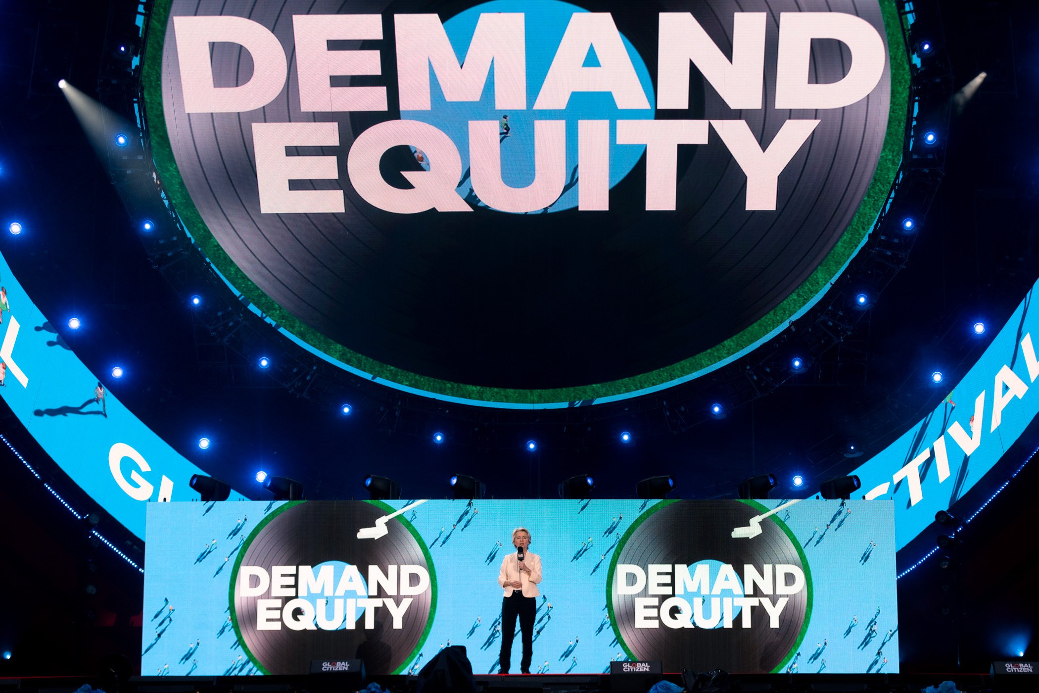 Presidente da Comissão Europeia, Ursula von der Leyen, anunciou compromisso de €260 mi por dois anos para a Gavi, a Aliança de Vacinas. Imagem: Kris Lori para Global Citizen.