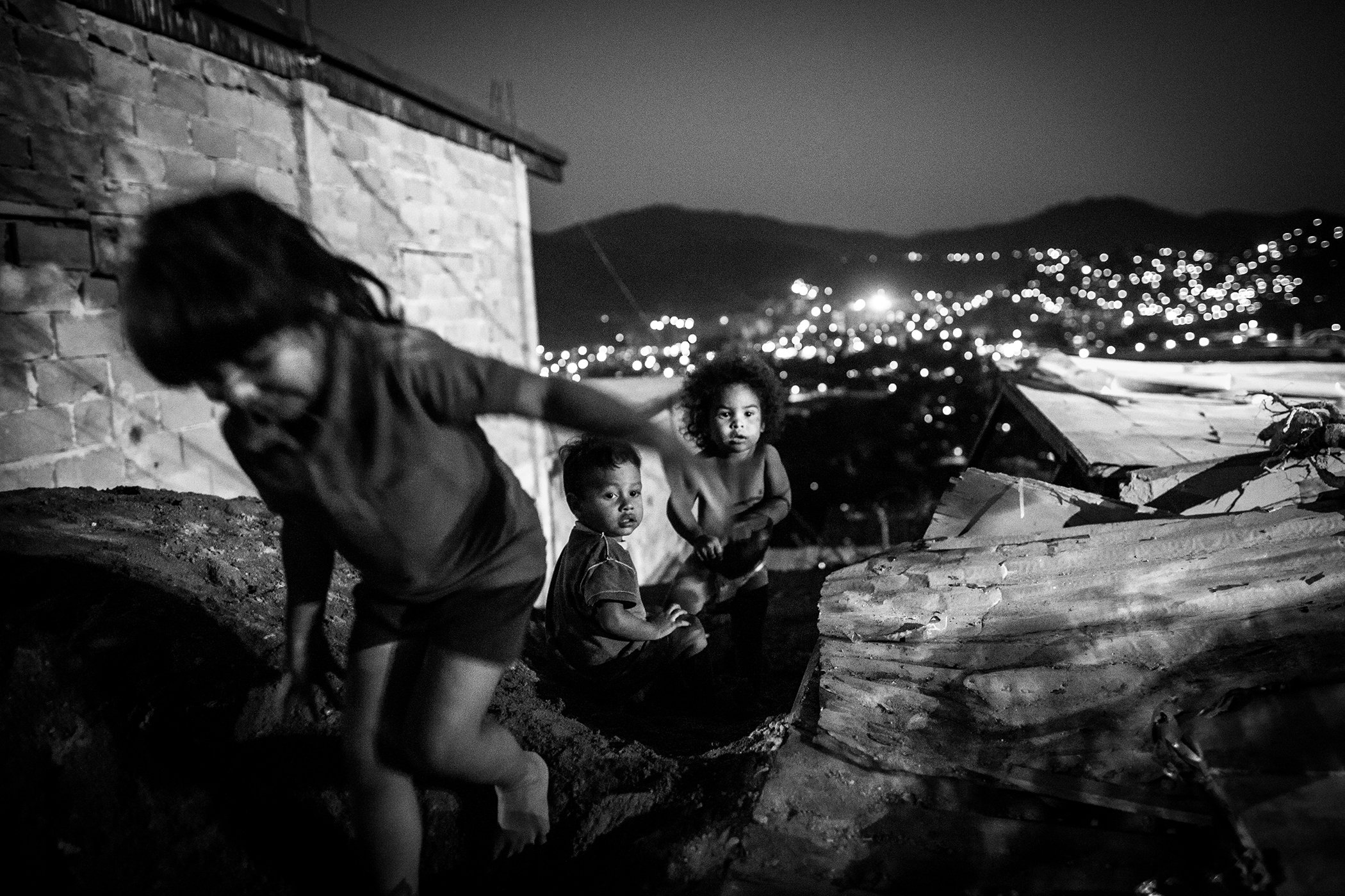 State of Decay: Alejandro Cegarra's series documents the changes in Venzuela, picking up the story in 2013, starting with Chavez’s death, and aims to tell the story of a crumbling country from the inside. Nominated in the Long-term Projects category.