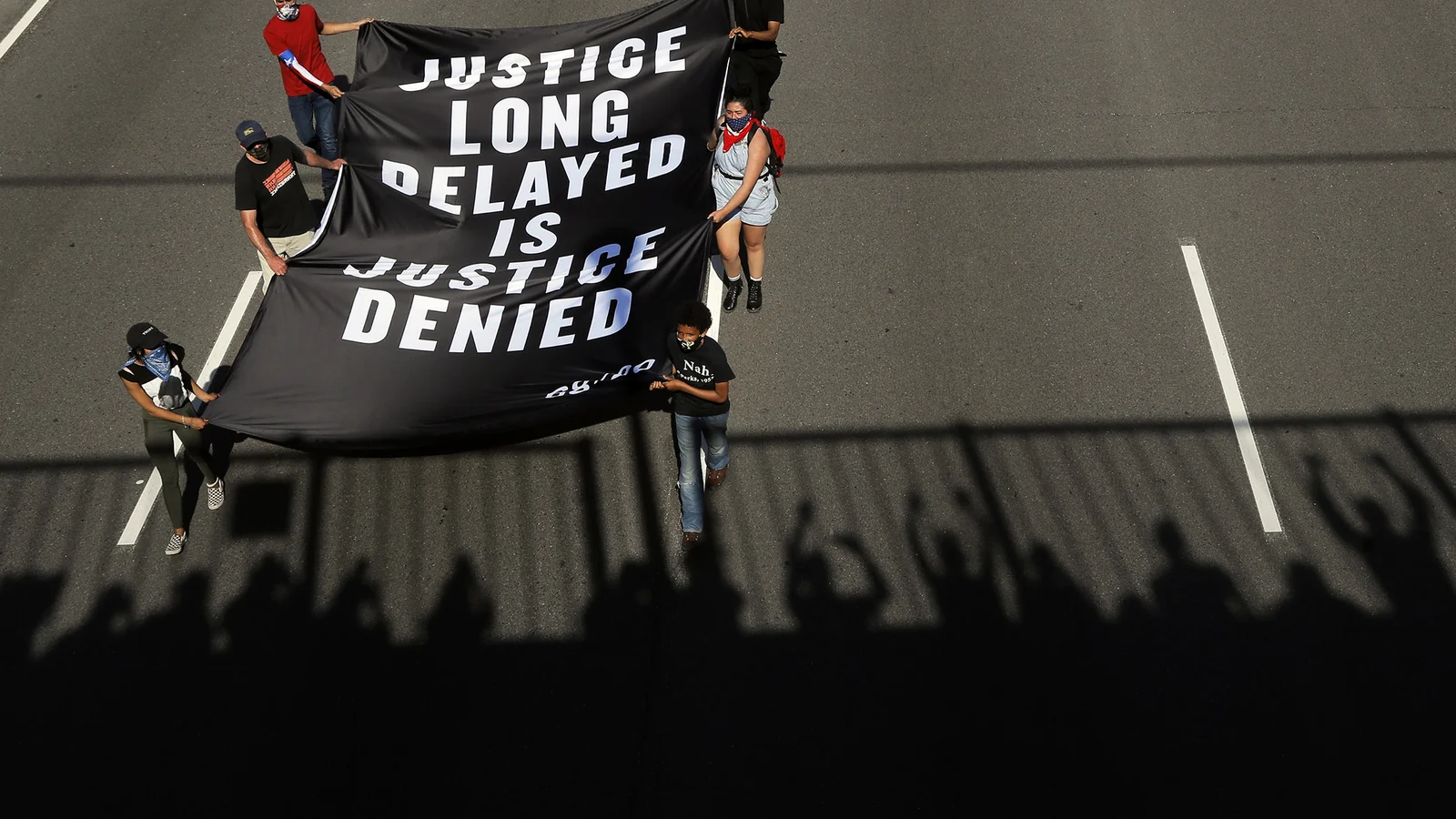 Über 50 Friedenszitate, die wir lieben: Botschaften, die zur  Gewaltlosigkeit inspirieren, image size:1600x900