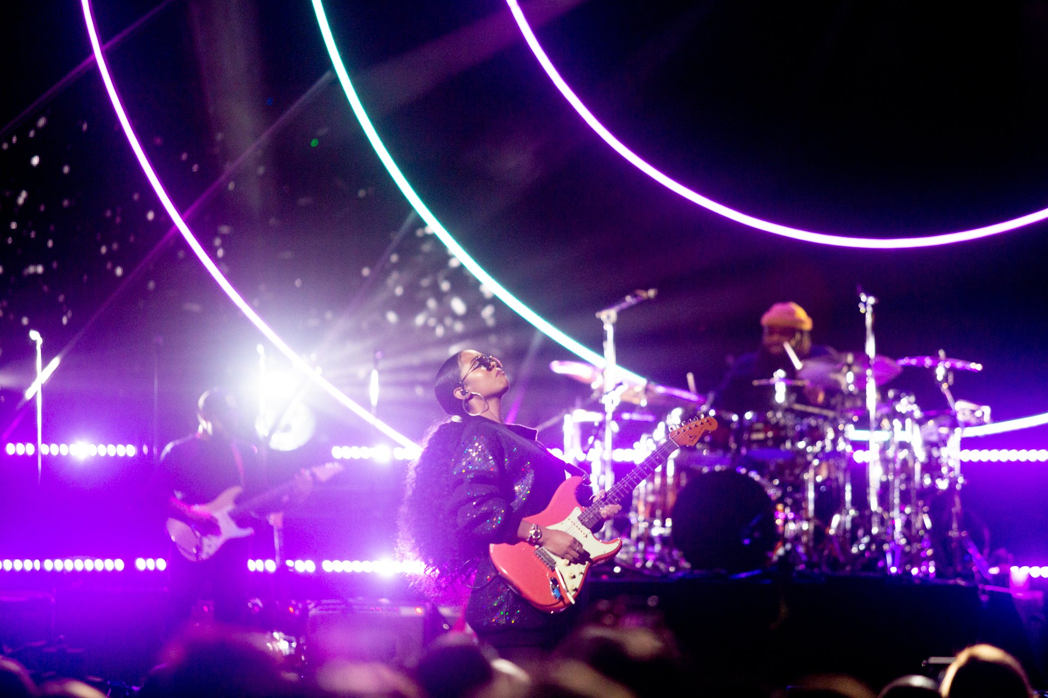 H.E.R performs at the Global Citizen Prize at the Royal Albert Hall on Dec. 13, 2019 in London, England.