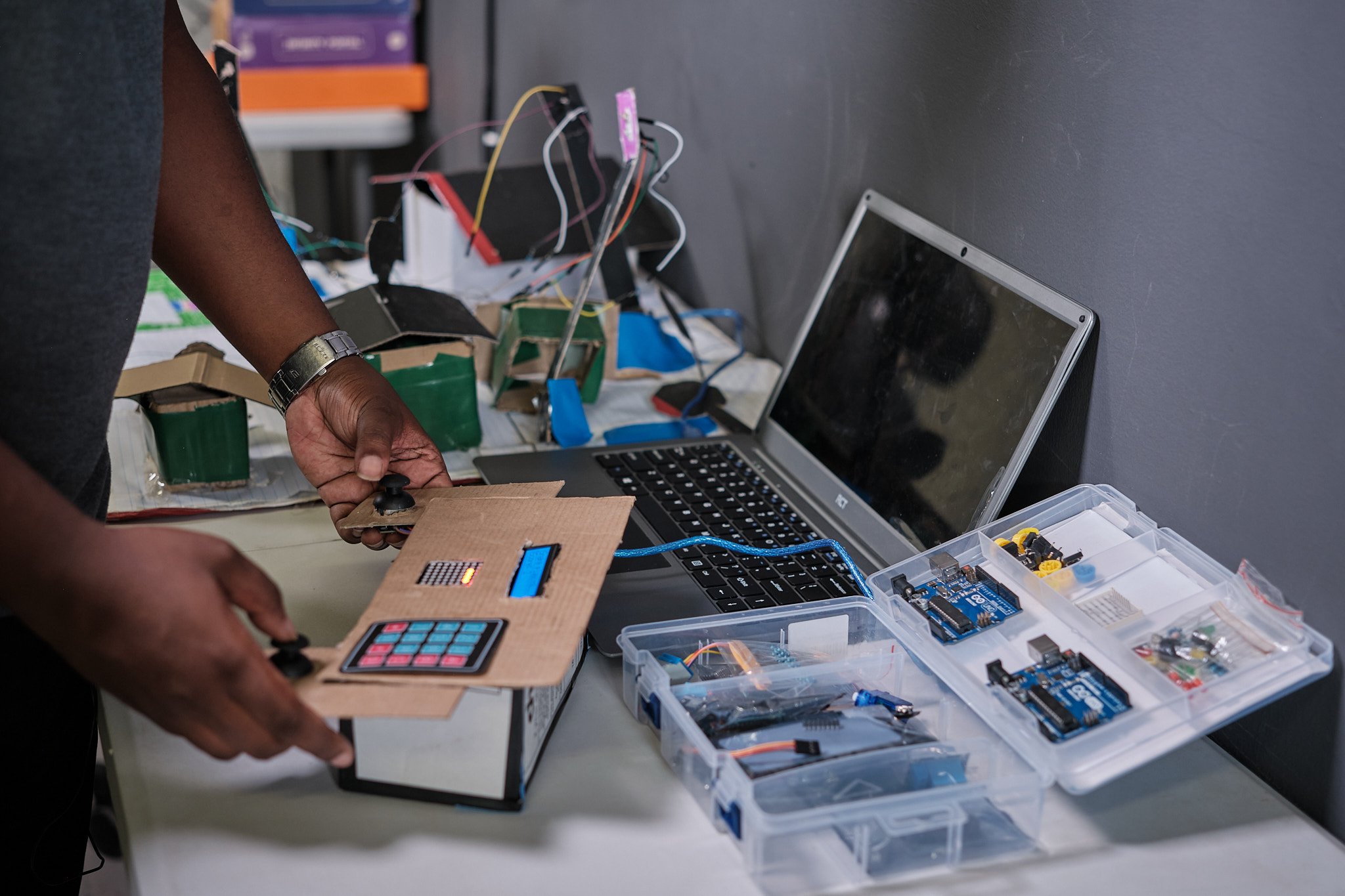Learning materials at Sciency Learning's Maker Lab. (Credit: Tswarelo Mothobe for Global Citizen)