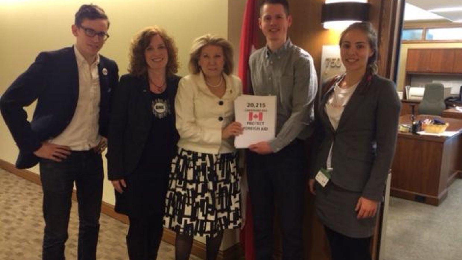 Canadian Global Citizens help protect Canada's foreign aid budget
