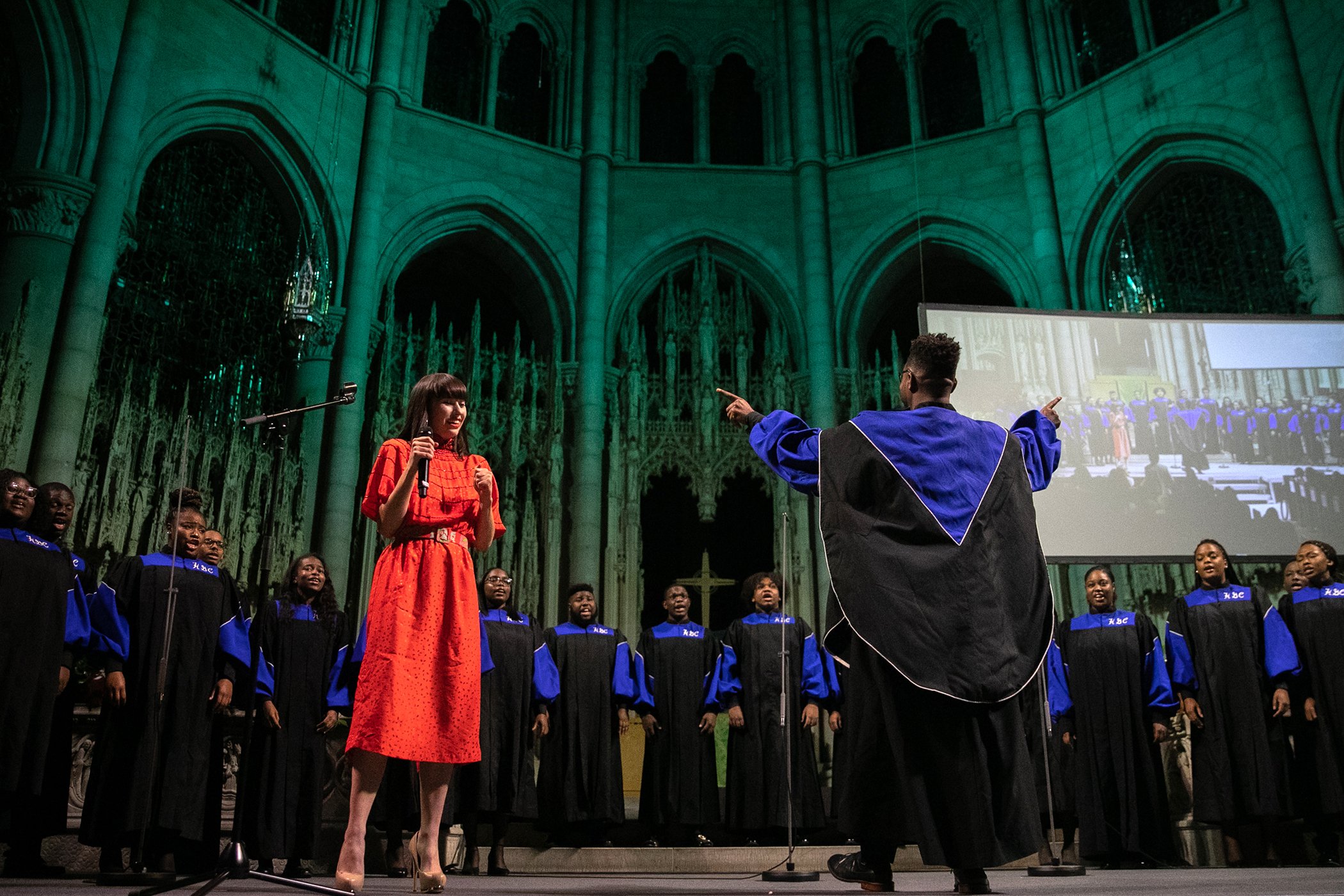 Kimbra performs onstage with The Howard Gospel Choir during Global Citizen Week: The Spirit Of A Movement at Riverside Church.