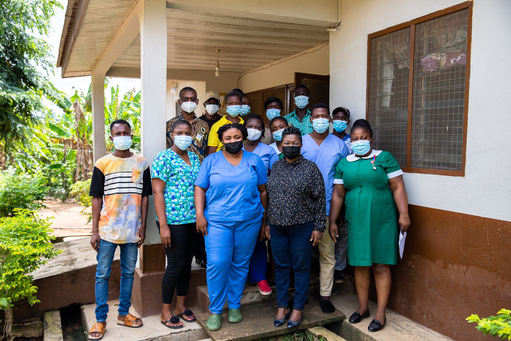 Dr Agatha Aboe (middle) and health workers at the Tinkong Clinic during a monitoring program at Akropong, Eastern, Ghana on June 28, 2021. Photo by Nipah Dennis.